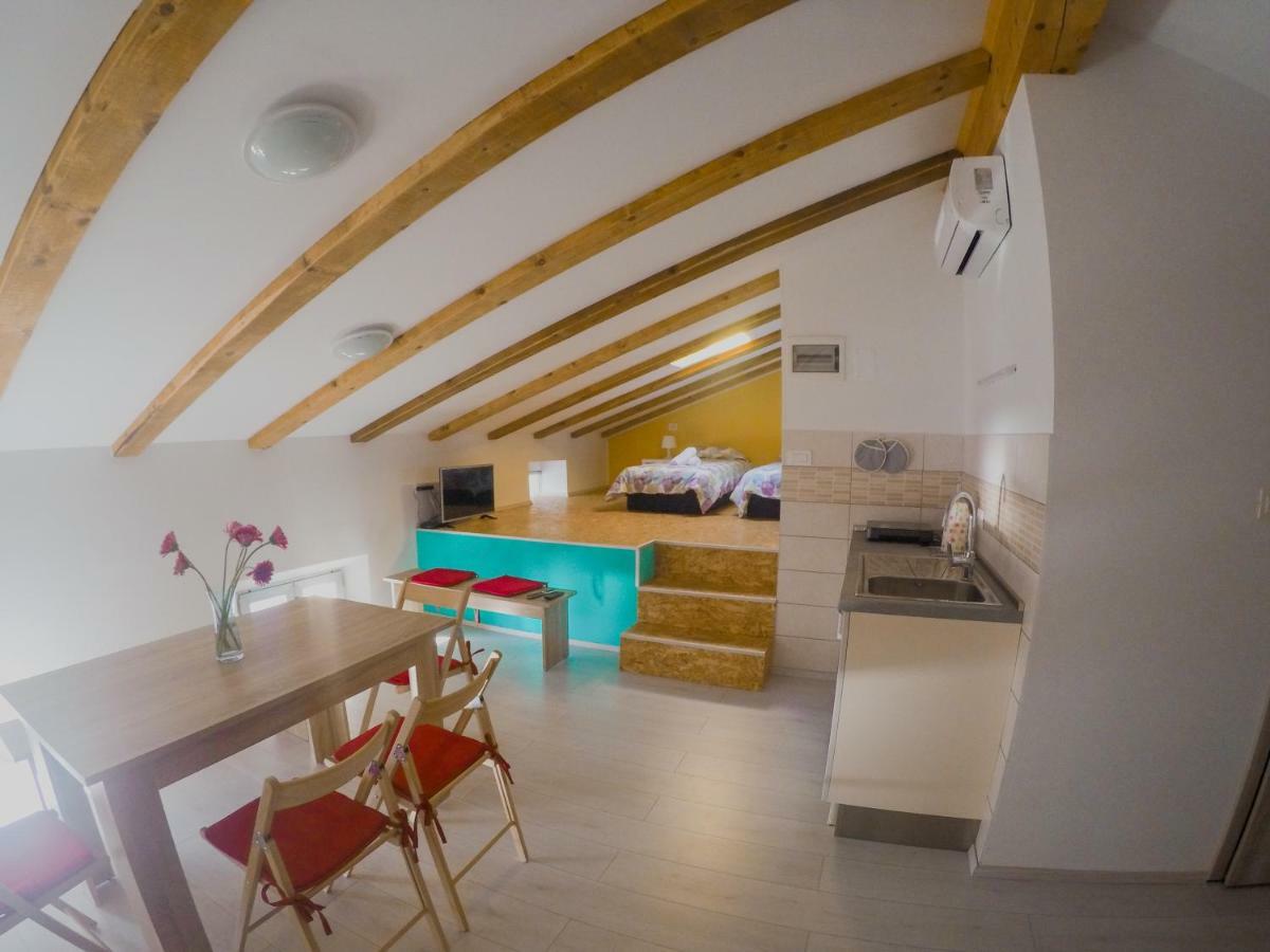 Prenocisca Rusjan Apartamento Rence Exterior foto